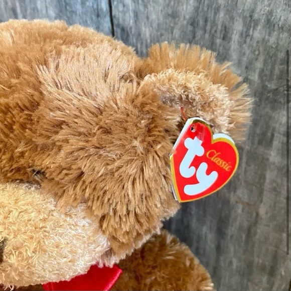 Ty Classic Brown Huckleberry Bear 13" Plush Red Bow Ribbon 2007 E10 - Picture 2 of 3